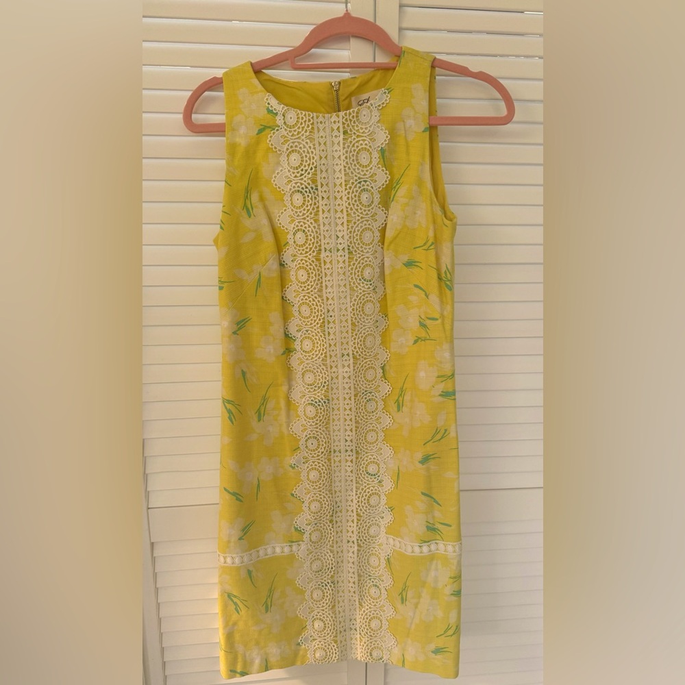 Eliza J sheath dress yellow size 4